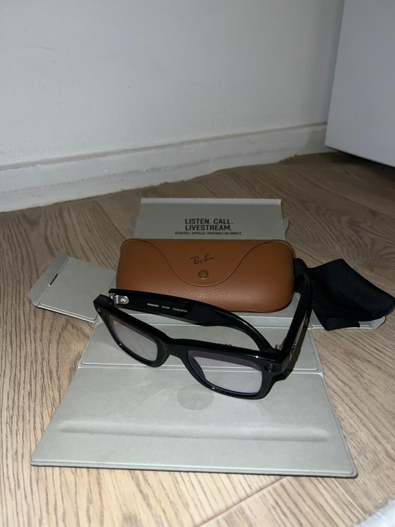 RayBan Meta glasses STEALTH MODE, Sieraden, Tassen en Uiterlijk, Zonnebrillen en Brillen | Heren, Zonnebril, Zwart, Ophalen of Verzenden