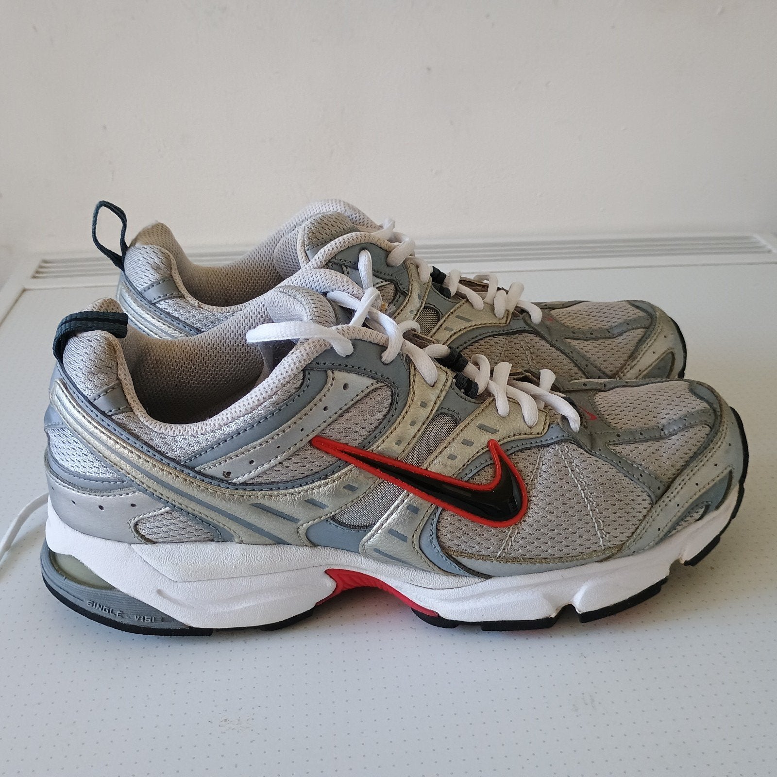 Nike Air sneakers maat 44, Ophalen of Verzenden, Zo goed als nieuw
