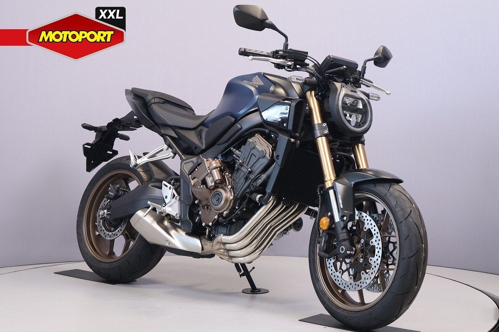 Honda CB 650 R E-CLUTCH - foto 3