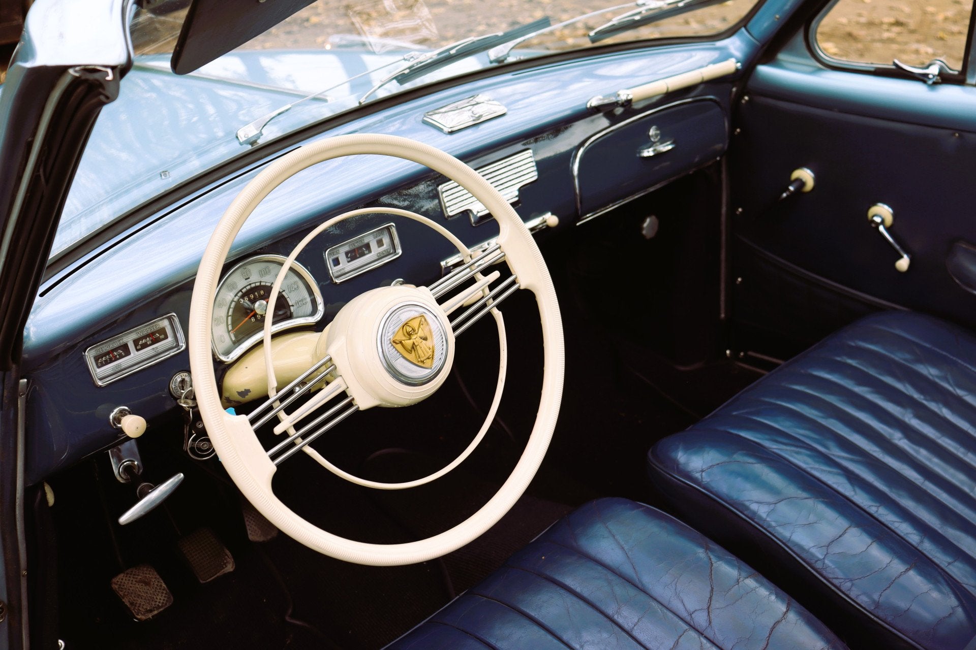 BMW 501-6 BAUR Cabriolet 6 Cilinder (bj 1955), foto 4