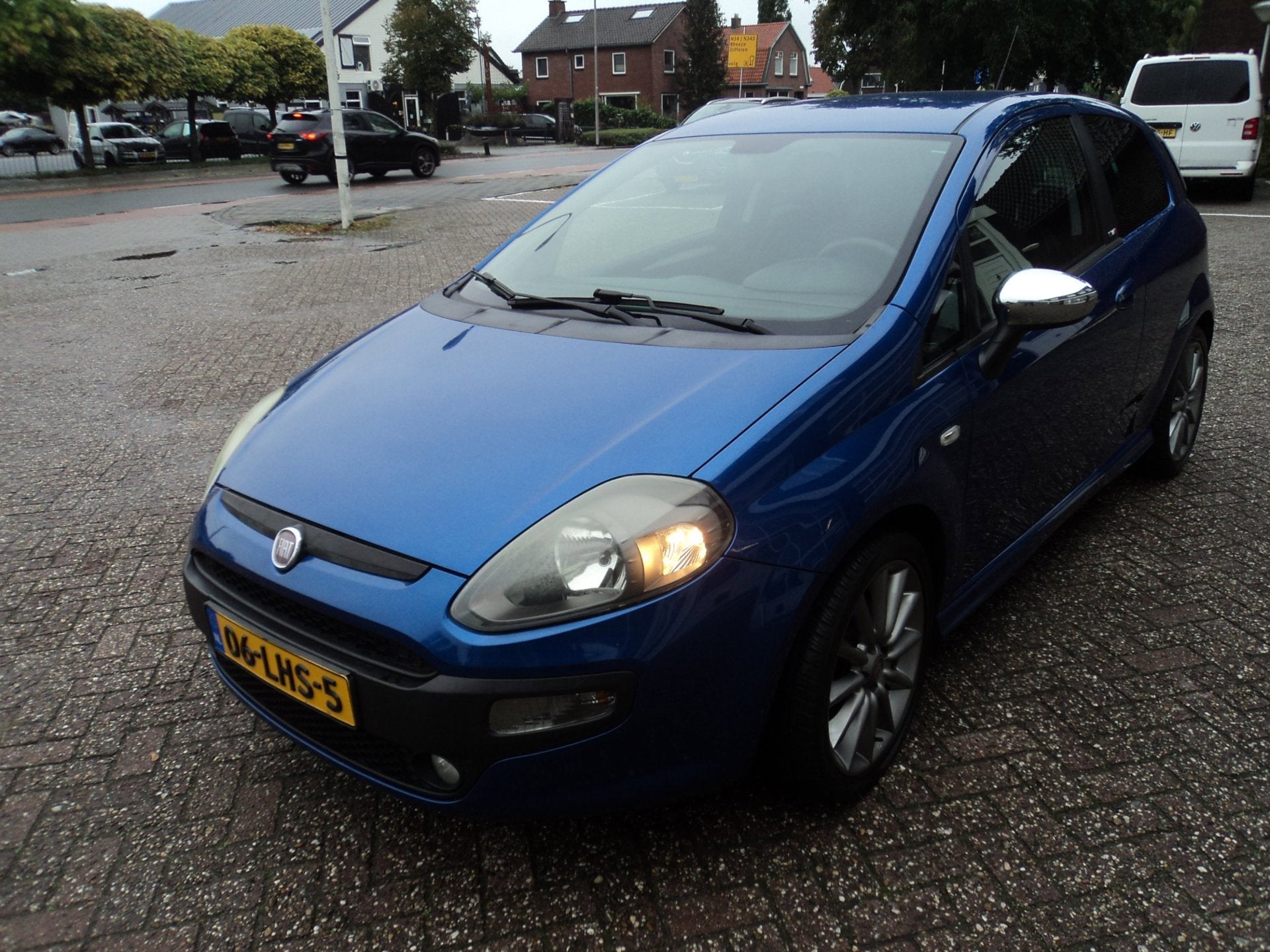 Fiat Punto Evo 1.4-16V Multiair Sport, Auto's, Voorwielaandrijving, Euro 5, Gebruikt, Zwart
