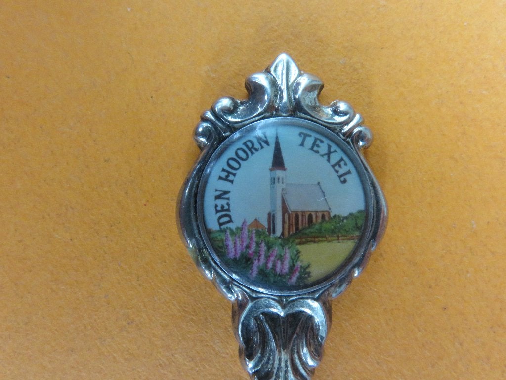 Texel met bloem en kerkje Den Hoorn . Prachtig lepeltje, Antiek en Kunst, Verzenden