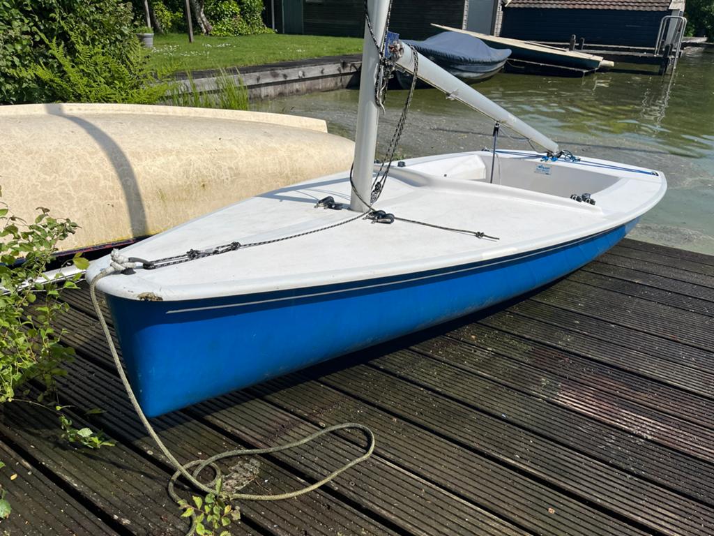 Splash Zeilboot - Ideaal voor beginners en gevorderden, Watersport en Boten, Open zeilboten, Ophalen, Gebruikt, Splash, Polyester
