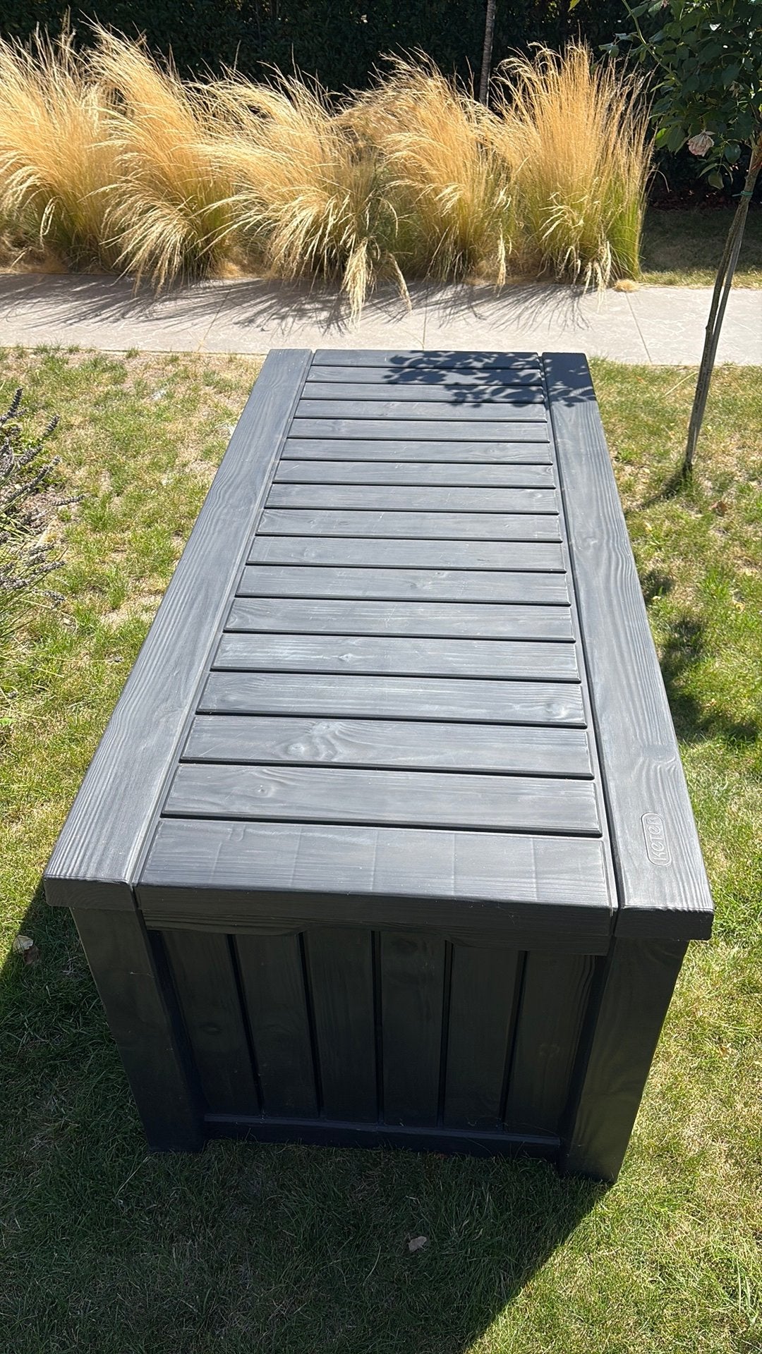 Keter Kussenbox Houtlook Antraciet 630L 155,4x73x69,3cm, Tuin en Terras, Ophalen, Zo goed als nieuw, Kunststof, Overige typen