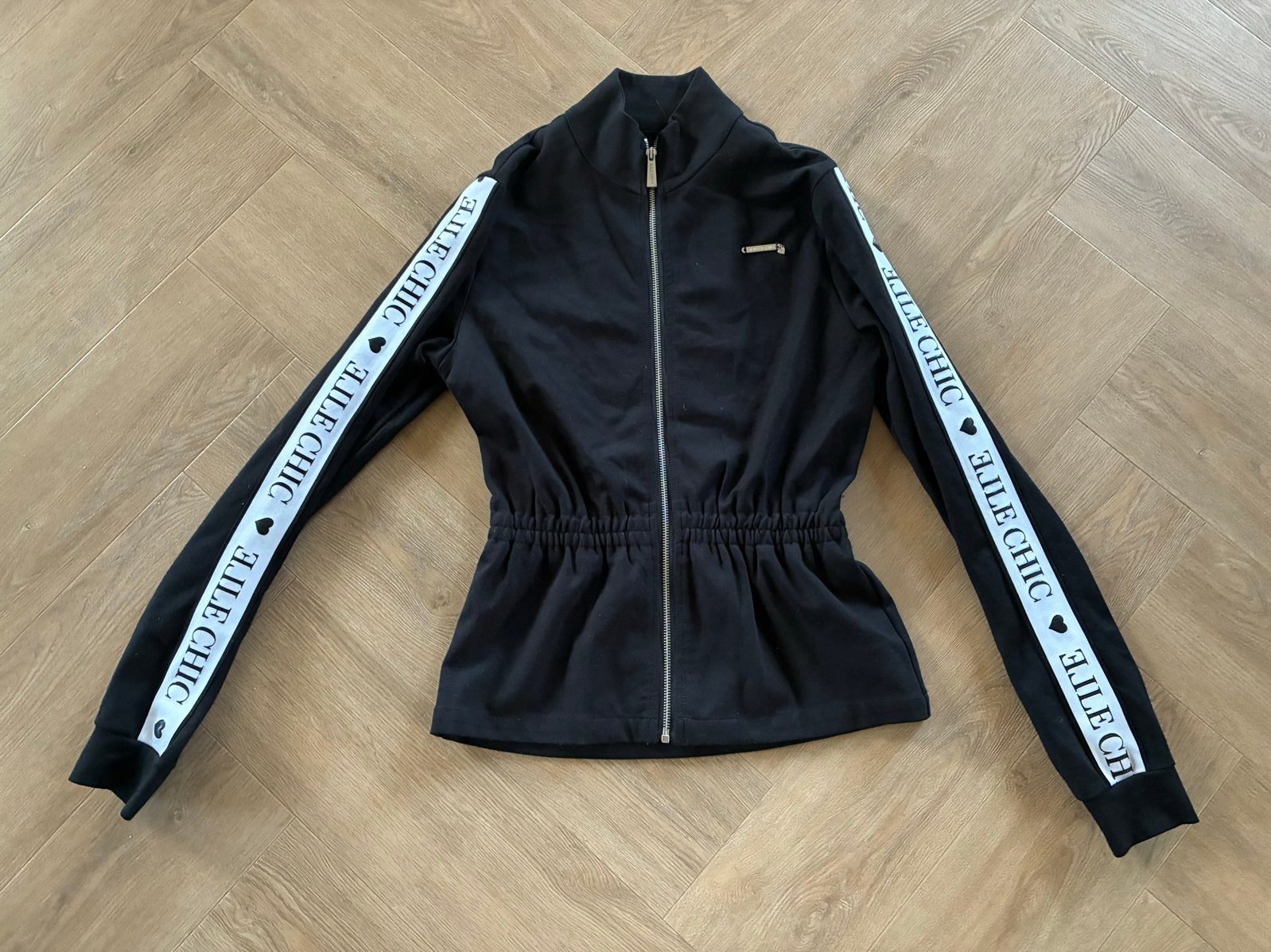 Le Chic Zwart vest met rits maat 176, Kinderen en Baby's, Verzenden, Zo goed als nieuw, Meisje, Trui of Vest