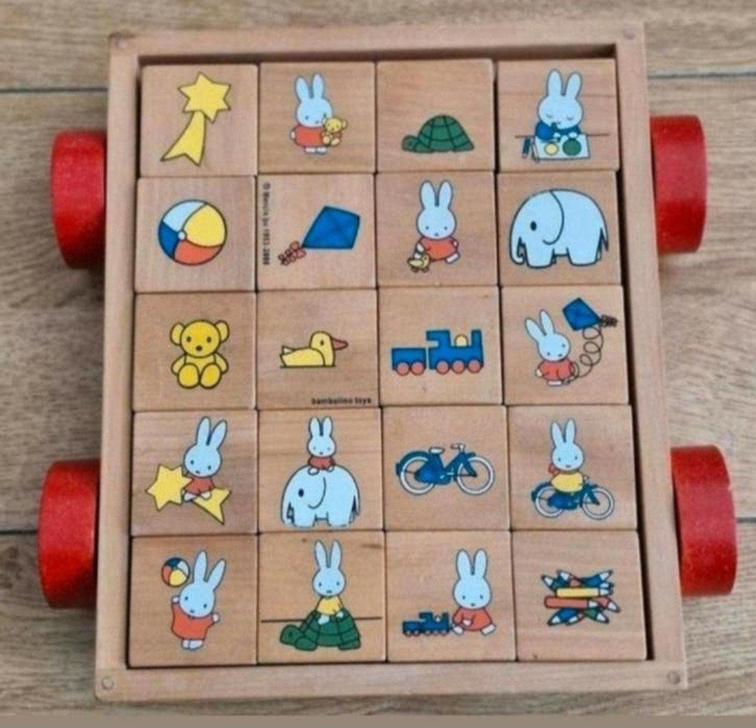 Houten Blokkenkar Nijntje, Kinderen en Baby's, Speelgoed | Houten speelgoed, Ophalen of Verzenden, Zo goed als nieuw