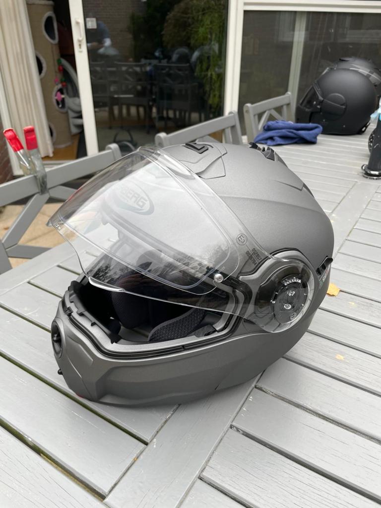 Mooie Caberg Systeemhelm, Maat L, Zo goed als nieuw, Systeemhelm, Ophalen of Verzenden, L, Caberg