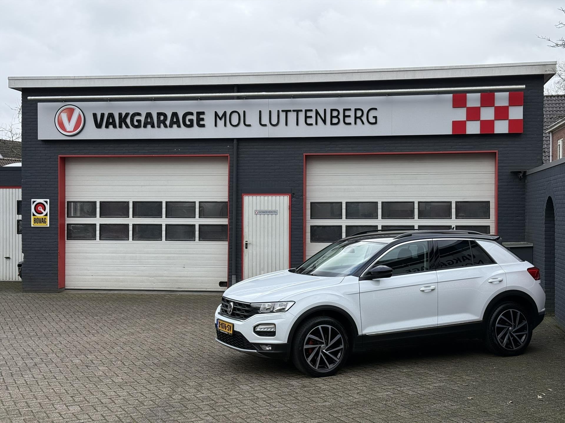 VOLKSWAGEN T-Roc 1.5 TSI 150pk 7-DSG T-Roc Style, STOELVERWA, Auto's, Stof, 4 cilinders, 150 pk, Bedrijf