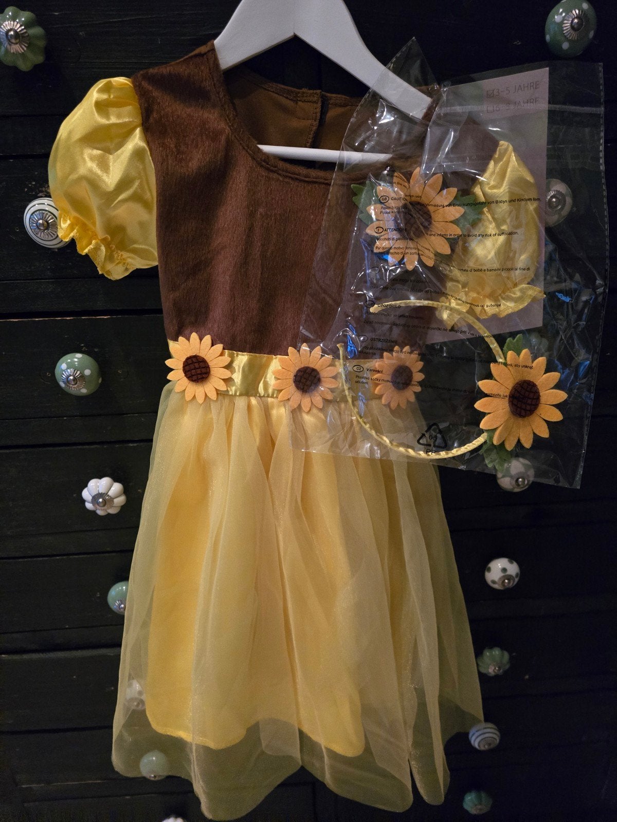 *NIEUW* ZONNEBLOEM OUTFIT - 3 TOT 5 JAAR INFO ZIE ADVERTENTI, Ophalen of Verzenden, Nieuw, 110 t/m 116, Meisje
