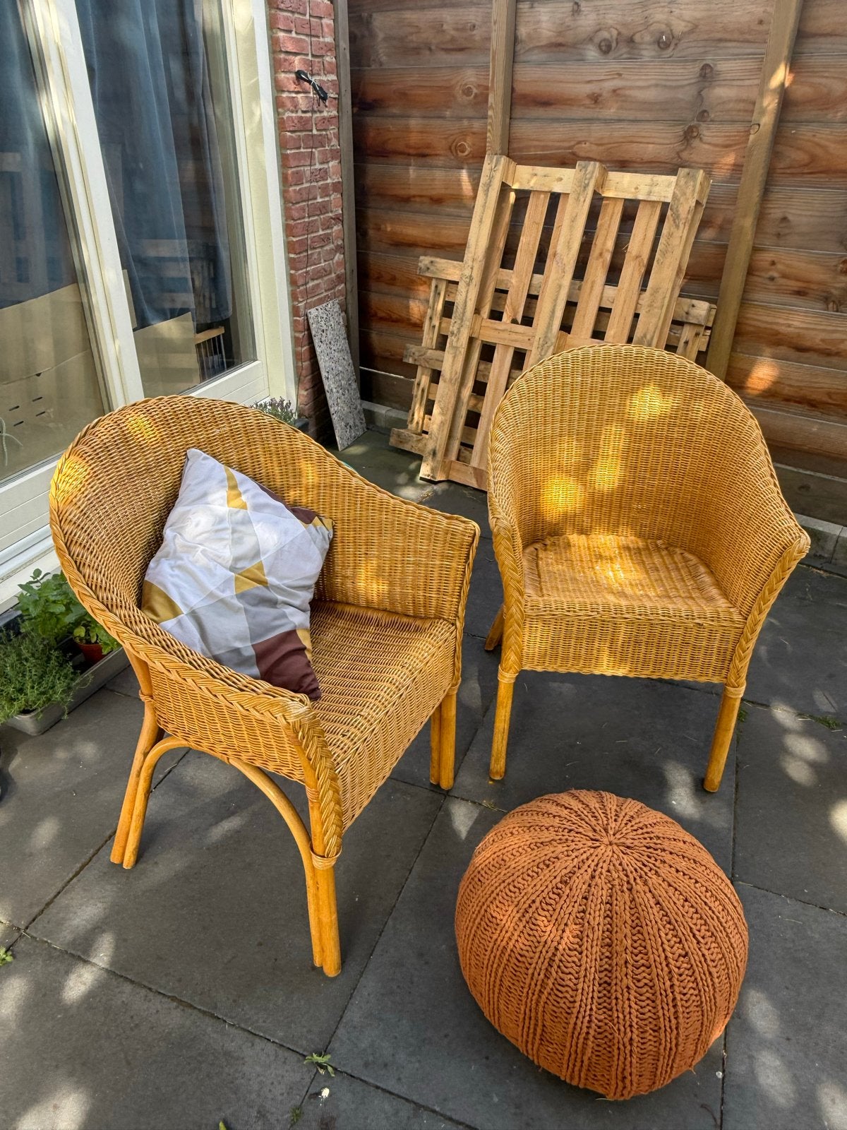 Set van 2 vintage boho rotan/wicker stoelen, Huis en Inrichting, Ophalen, Gebruikt, Twee, Overige kleuren