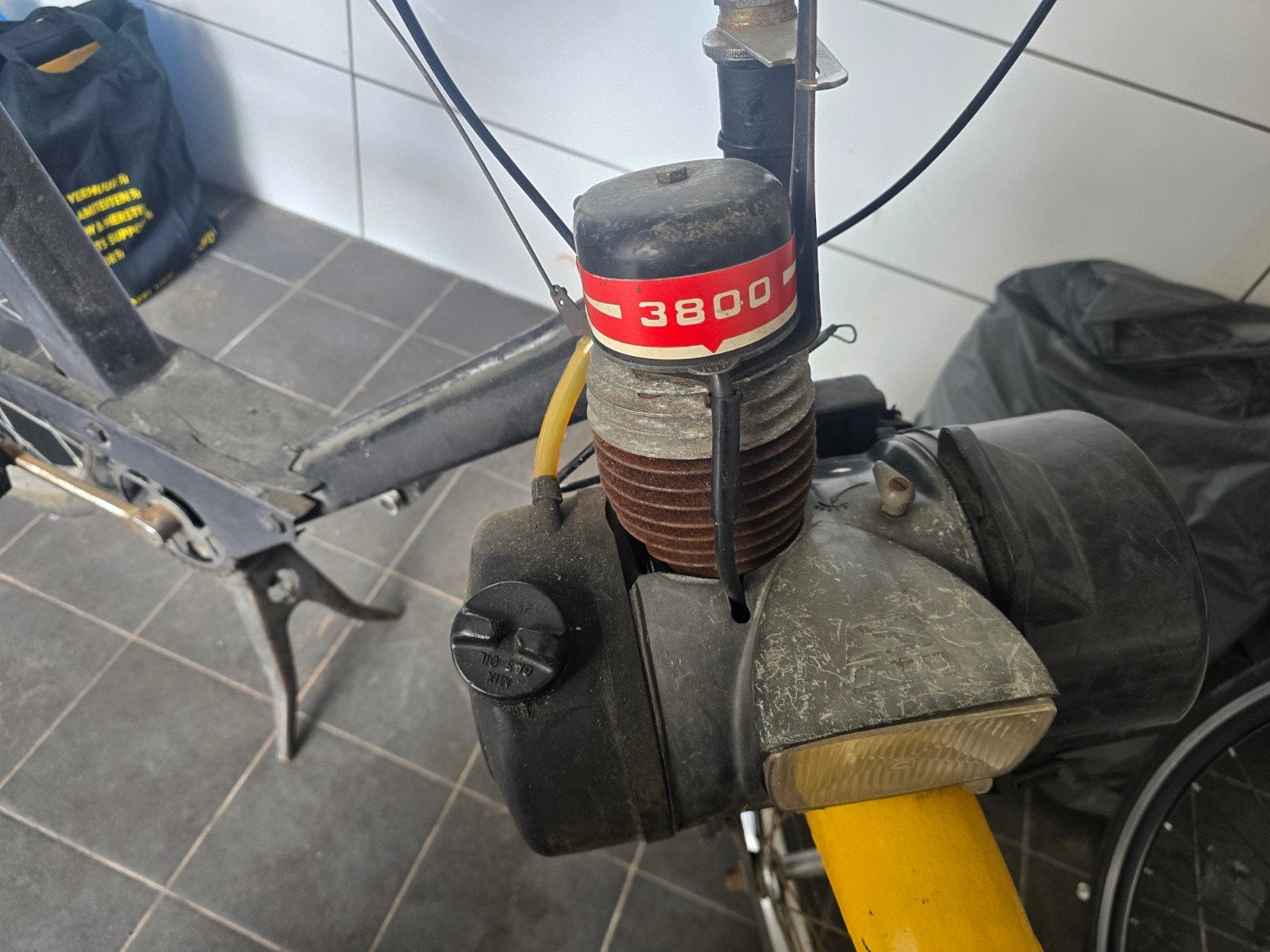 Solex 3800 met kenteken - lopend weggezet, Fietsen en Brommers, Ophalen, Gebruikt