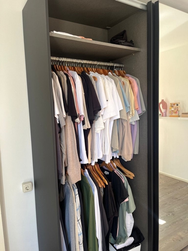 Kleding kast, Huis en Inrichting, Kasten | Kledingkasten, Ophalen, Zo goed als nieuw, 200 cm of meer, 150 tot 200 cm