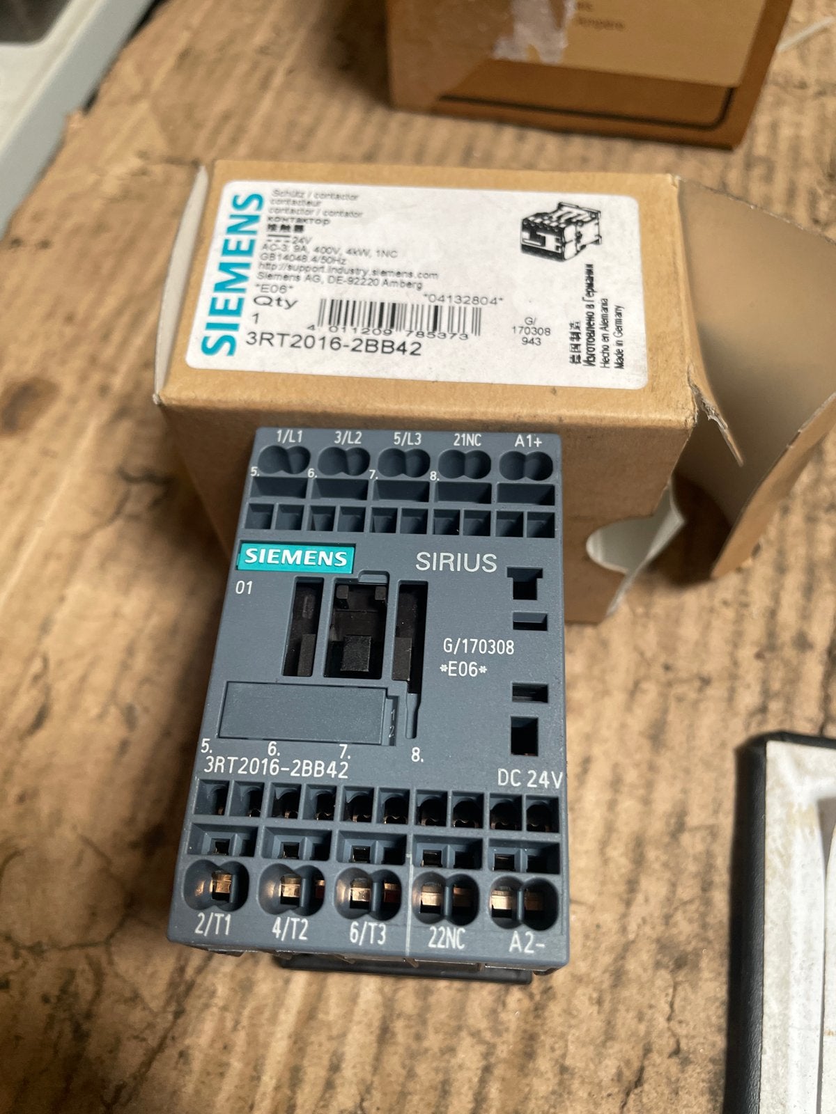 Siemens SIRIUS 3RT2016-2BB42 Schütz / Contactor 24V DC, Ophalen