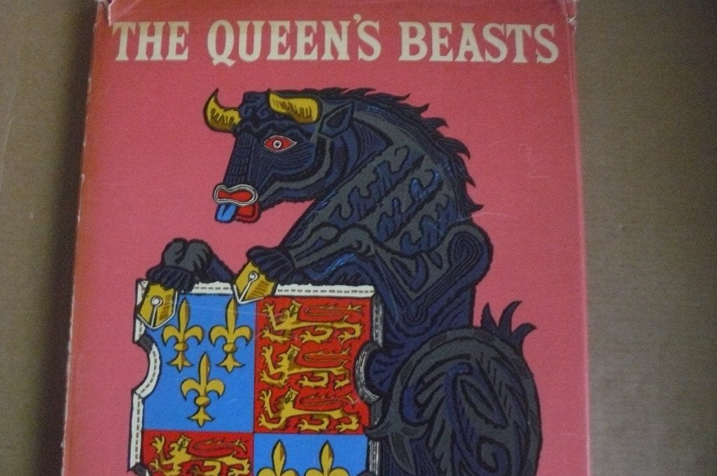 QUEEN ELIZABETH II / The Queens Beasts / Coronation / 1953, Ophalen of Verzenden, Gebruikt, Kaart, Foto of Prent