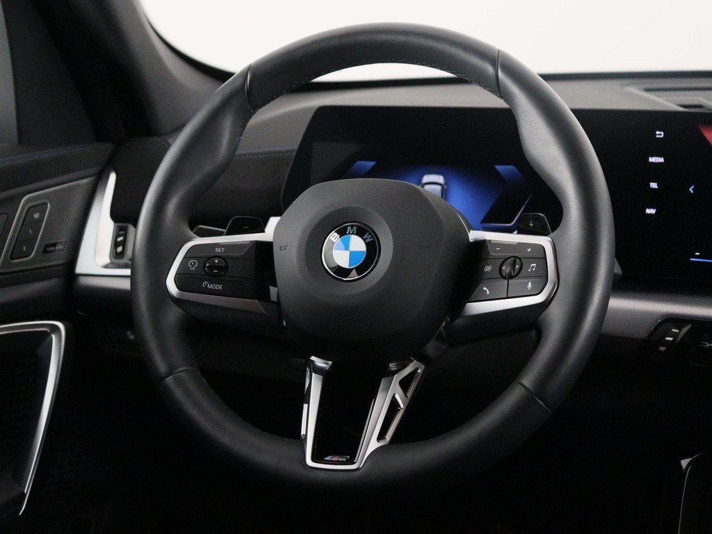 BMW X1 sDrive20i (bj 2025, automaat), 1525 kg, Met garantie (alle), Overige brandstoffen, Bedrijf