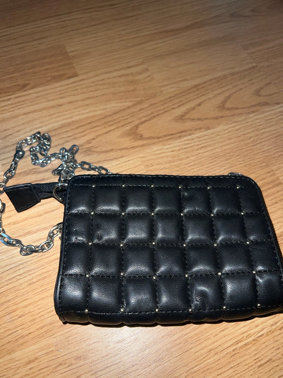 Bershka Zwart Gewatteerd Schoudertasje met Studs, Ophalen of Verzenden, Zo goed als nieuw, Zwart, Schoudertasje