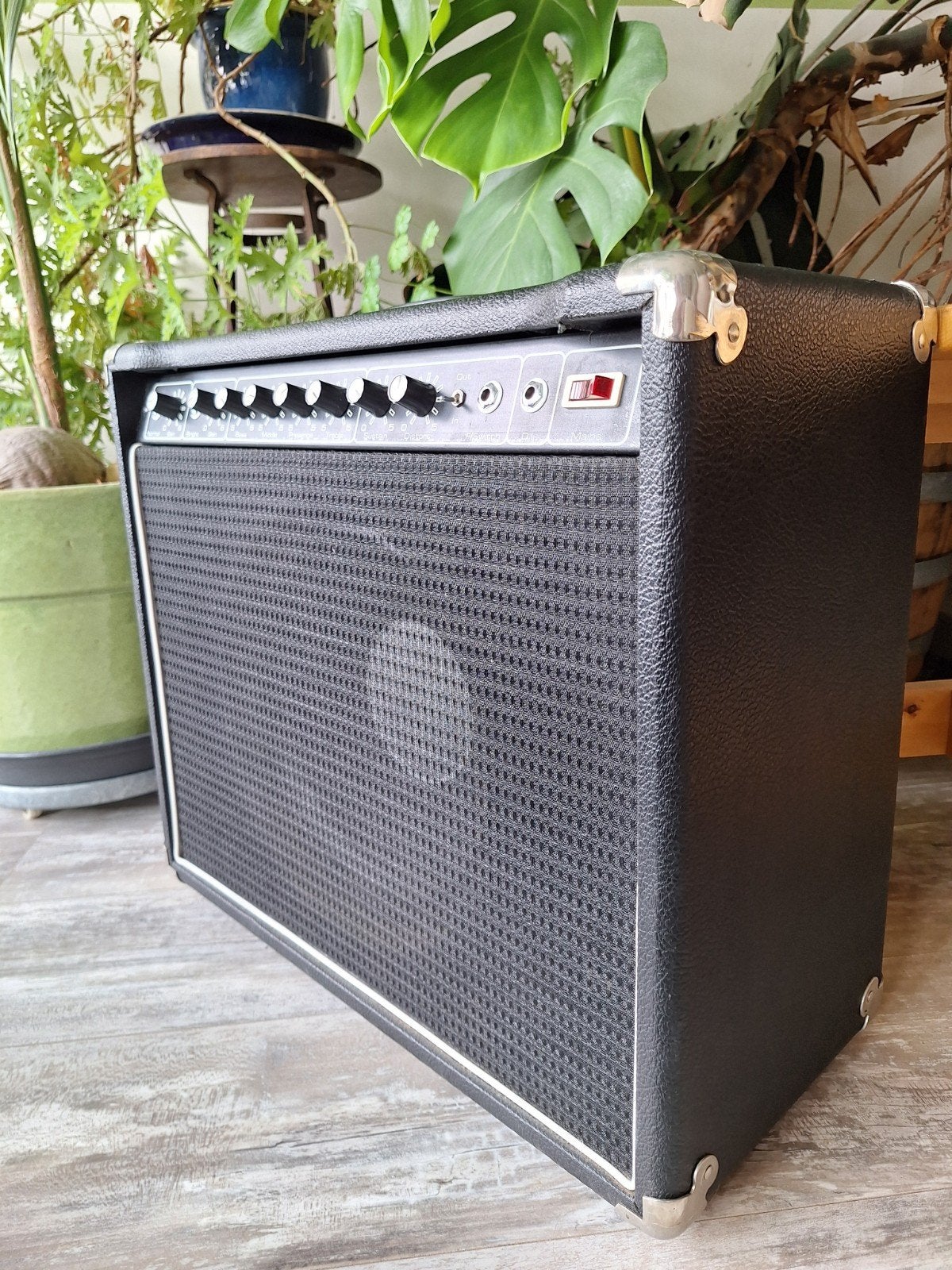 Custom made gitaar amp + hoes (made in england), Ophalen, Gebruikt, Gitaar, 50 tot 100 watt