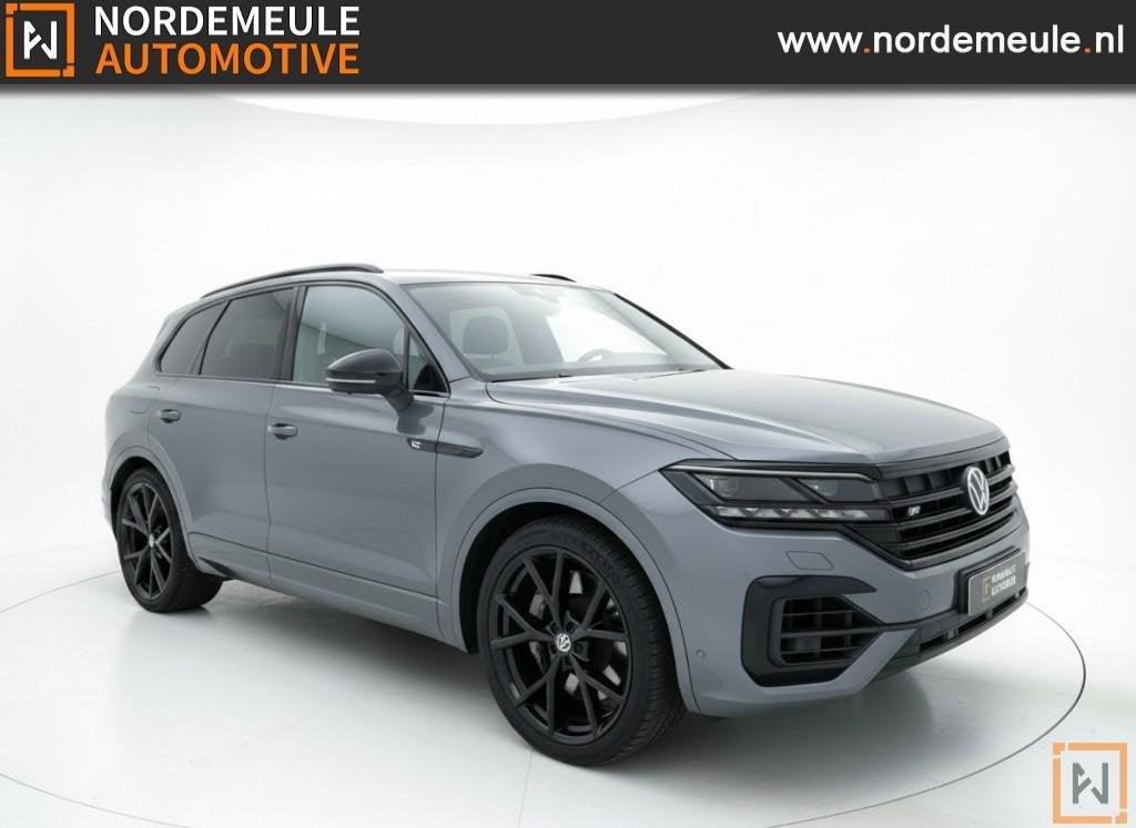 Volkswagen TOUAREG 3.0 TSI 4M R, Pano, Leder, 360 Camera, Automaat, Gebruikt, 2995 cc, Bedrijf