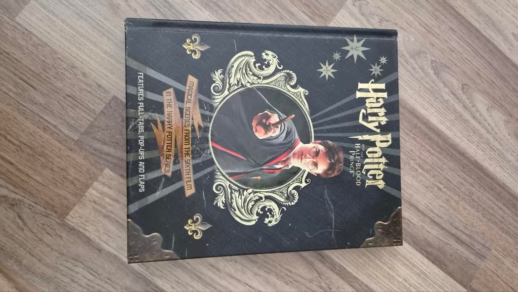 Harry Potter & The Hunger Games & game of thrones, Boeken, Ophalen, Zo goed als nieuw, J.K. Rowling, Suzanne Collins