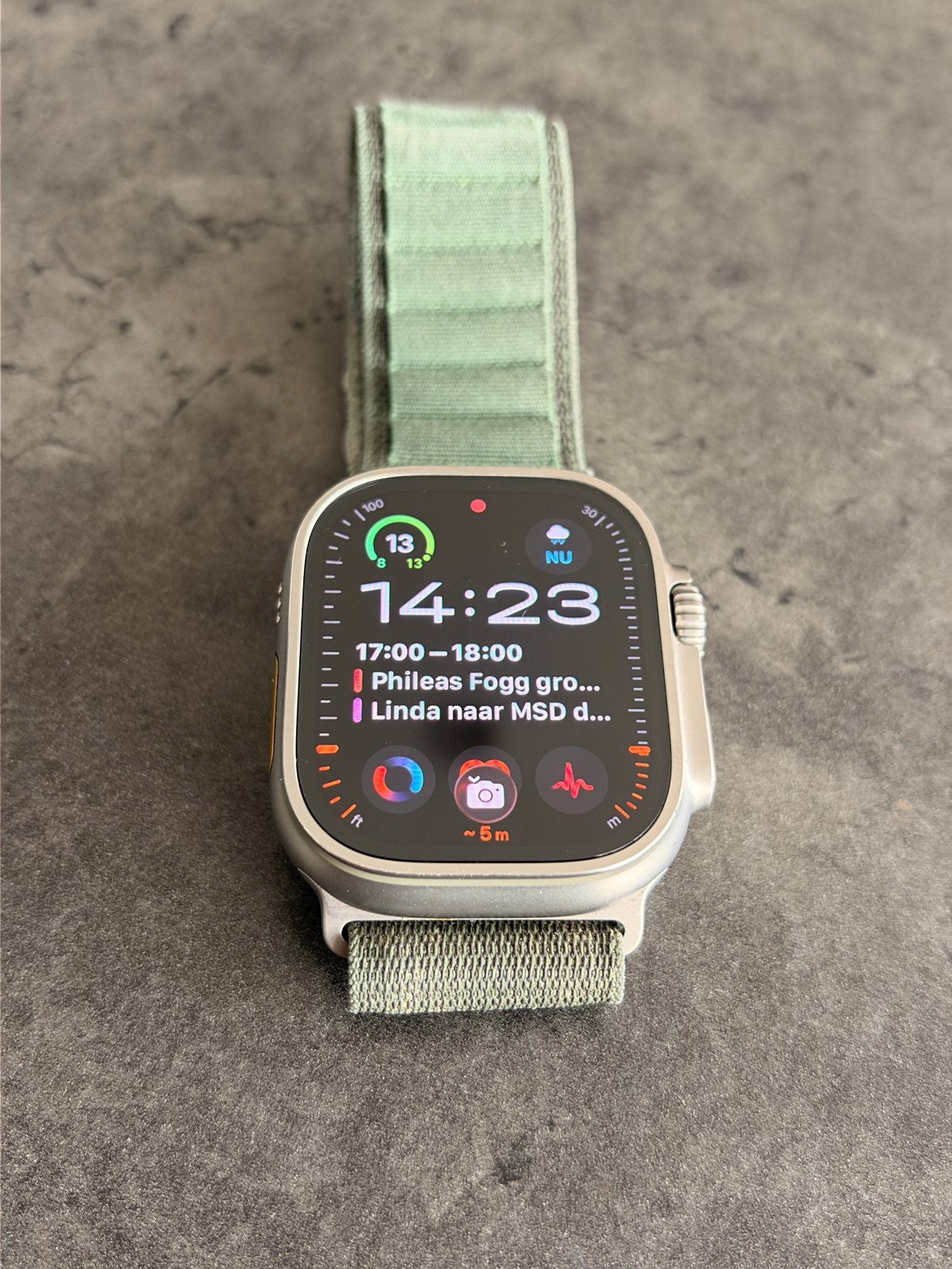 Apple Watch Ultra Titanium | Inclusief 3 bandjes | Topstaat, IOS, Ophalen of Verzenden, Zo goed als nieuw, Waterdicht