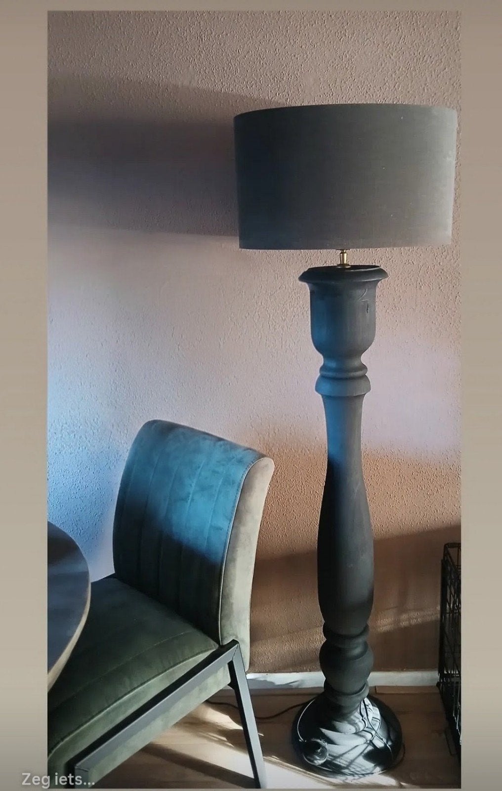 Landelijke By Moos vloerlamp met Aura Peeperkorn lampenkap, Ophalen, 100 tot 150 cm, Zo goed als nieuw, Landelijk, Klassiek