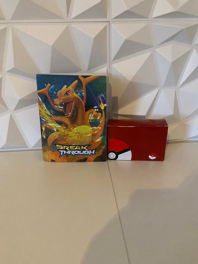 Neppe Pokémon kaarten VMAX: Lapras, Inteleon, Alcremie, Ophalen, Zo goed als nieuw, Meerdere kaarten, Foil