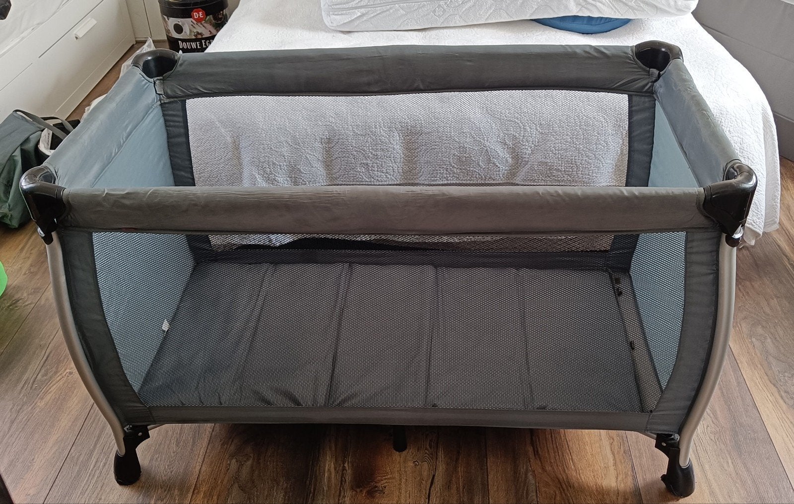 Reisbedje met matras / speelkleed, Ophalen, Zo goed als nieuw