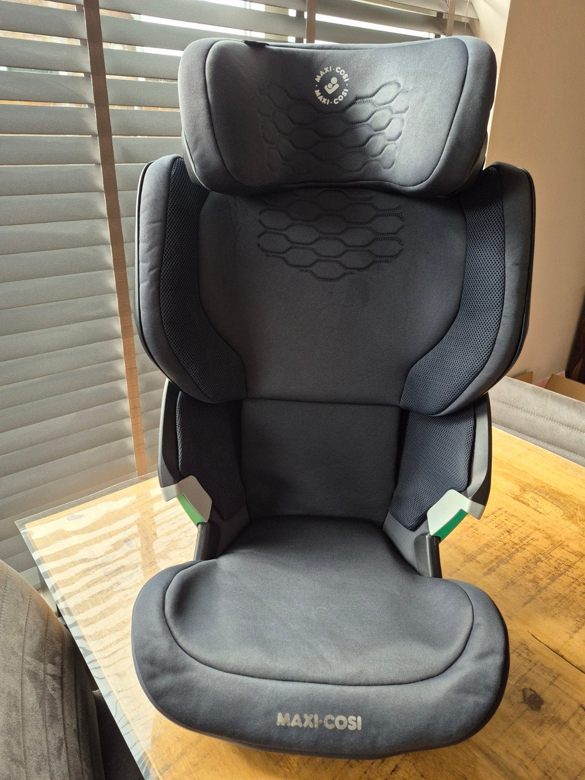 Maxi-Cosi Autostoel vanaf 100 t/m 150cm ca 3,5 tot 12 jaar, Ophalen, Autogordel of Isofix, Gebruikt, 15 t/m 36 kg