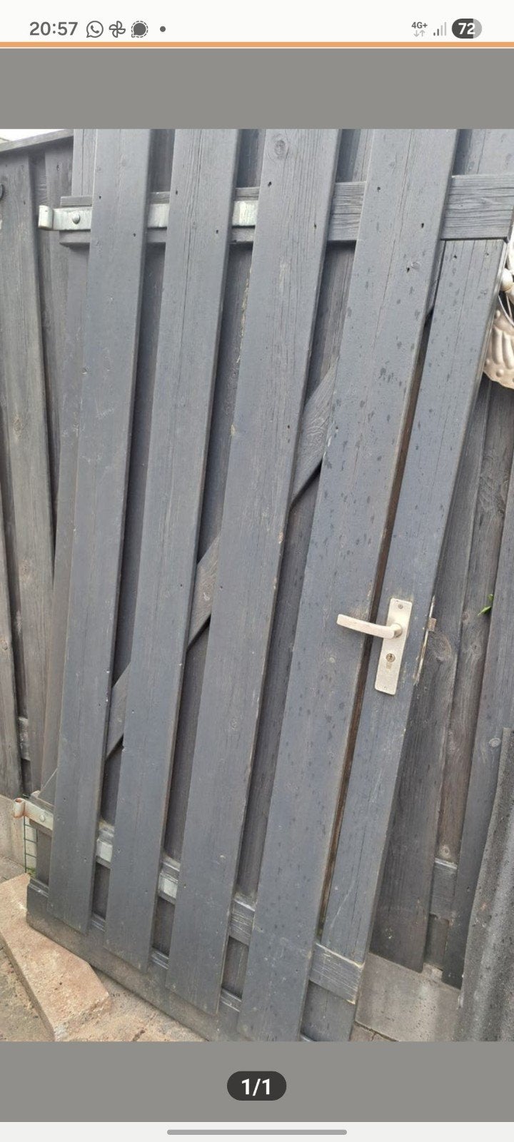 Goede stevige houten poortdeur.Mag snel opgehaald worden., Ophalen, Hout, Draaipoort, 150 tot 200 cm