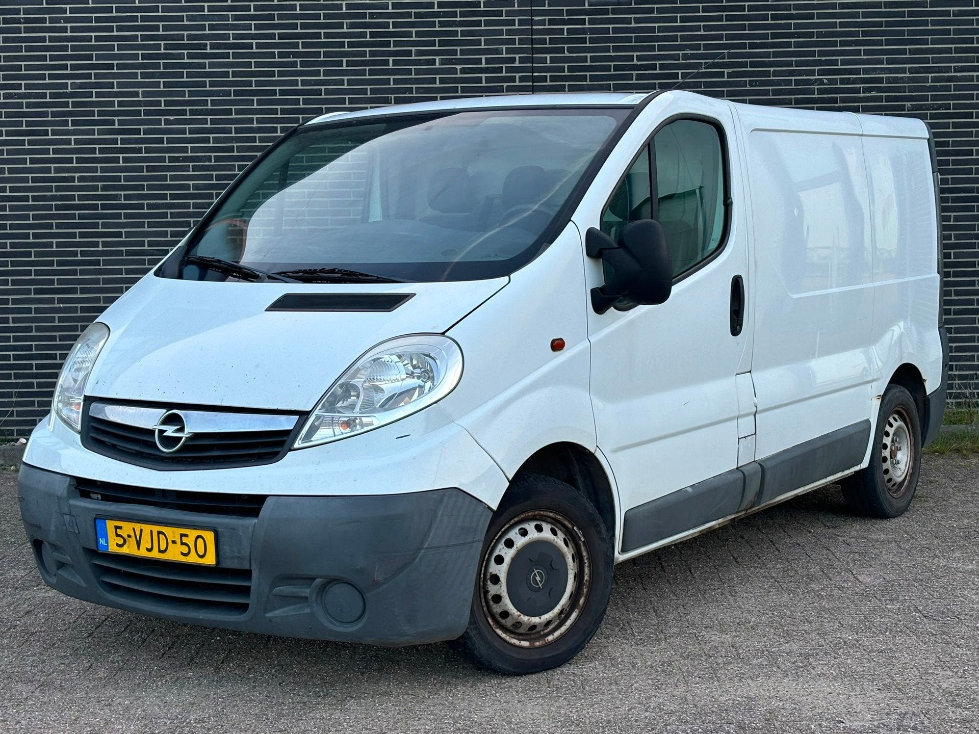 Opel Vivaro 2.0 CDTI L1H1 Airco, Trekhaak!, Voorwielaandrijving, 4 cilinders, 1650 kg, Origineel Nederlands