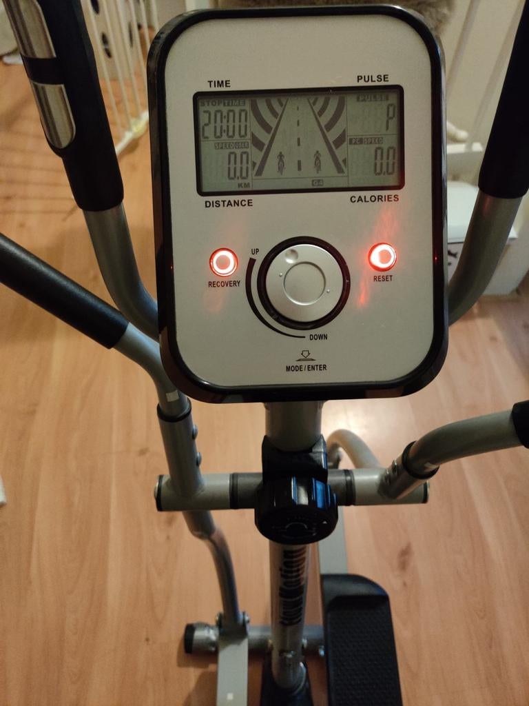 Crosstrainer als nieuw, Ophalen, Zo goed als nieuw, Crosstrainer