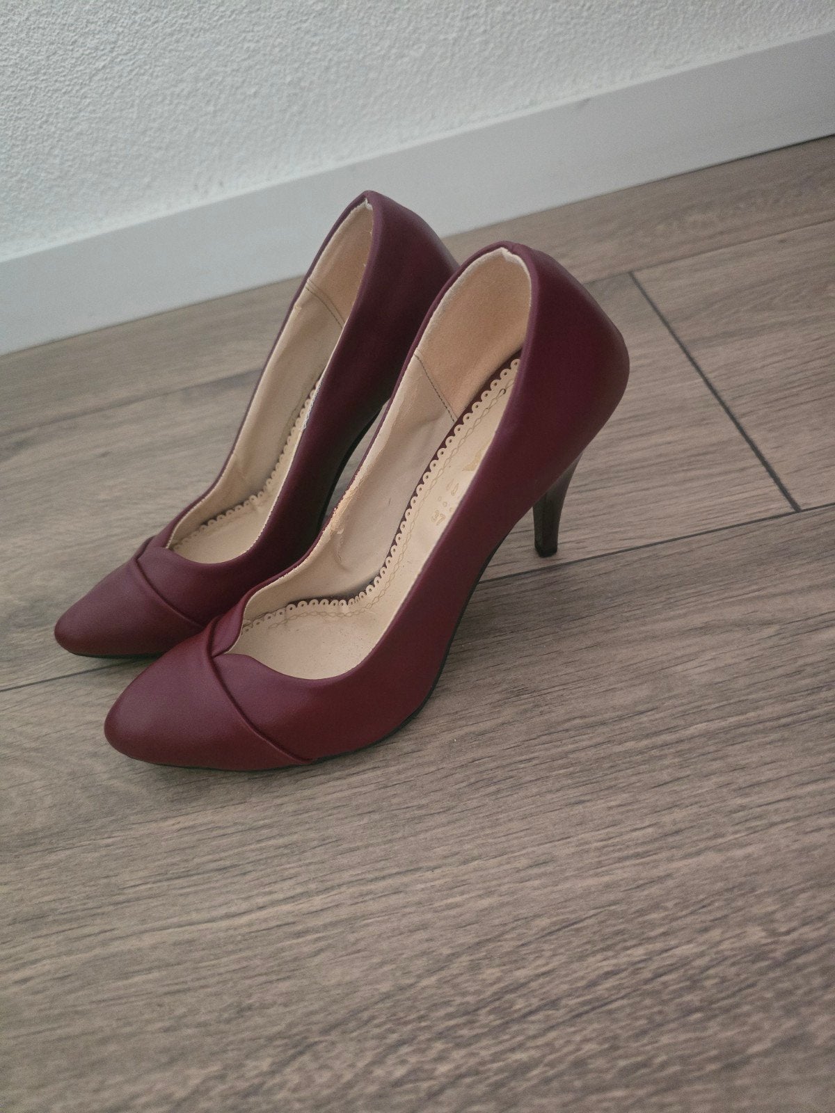 Dames schoen (maat 37), Kleding | Dames, Schoenen, Ophalen of Verzenden, Zo goed als nieuw, Zwart, Sneakers of Gympen