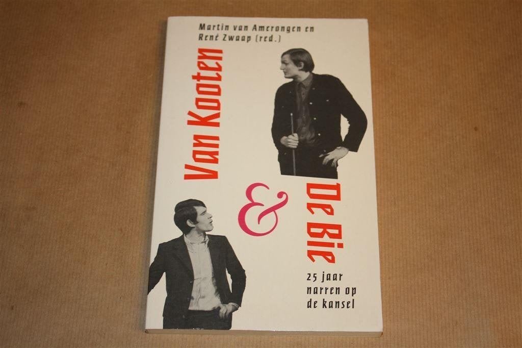 Van Kooten & De Bie. 25 jaar narren op de kansel., Ophalen of Verzenden, Gelezen