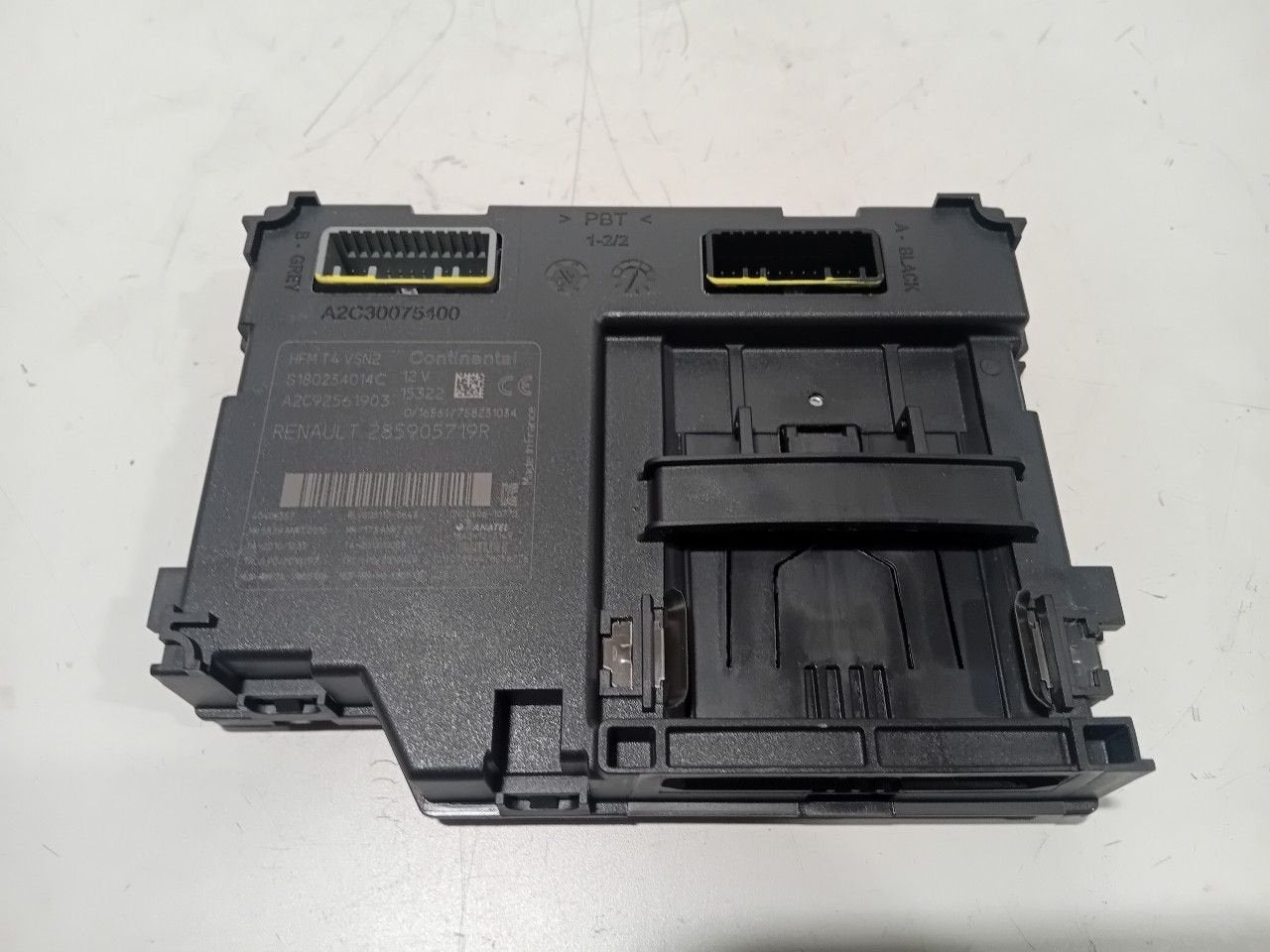 Kaartlezer module Renault Captur, Auto-onderdelen, Onderdelen@venauto.nl, Van der Ven Autorecycling B.V., Gebruikt, Ettenseweg 76, 4706 PB Roosendaal, The Netherlands