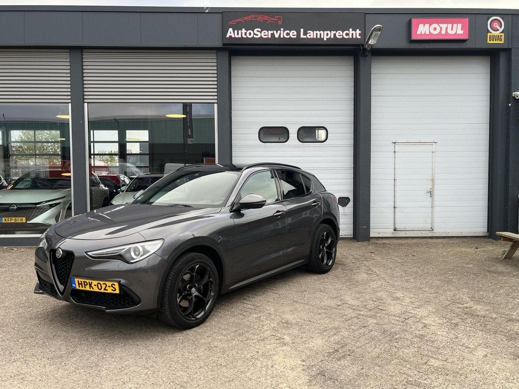 Alfa Romeo Stelvio 2.0 T AWD Veloce Special Edition Pano Tre, Automaat, Euro 6, 4 cilinders, Automatische klimaatregeling