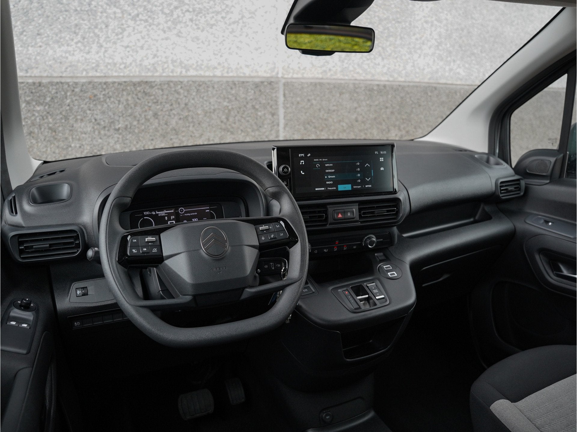Citroën E-Berlingo Live 50 kWh |Cruise control |Airco |Carp, Auto's, Gebruikt, Zwart, 24 min, Origineel Nederlands