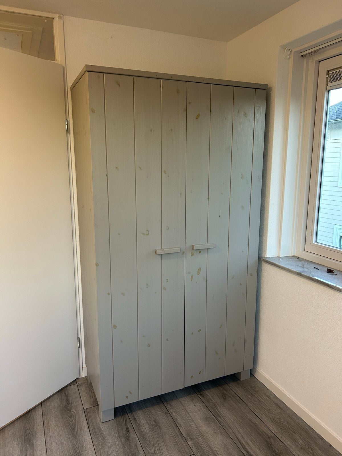 Houten kledingkast - Grijs - 110x200 cm - Zo goed als nieuw, Ophalen, Met plank(en), 100 tot 150 cm, 200 cm of meer