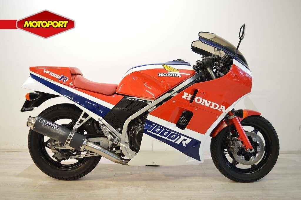 Honda VF 1000 R (bj 1985), Motoren, Wijngaardveld 1
9300  AALST, BE, Gebruikt, Mc.benelux@honda-eu.com, Overig