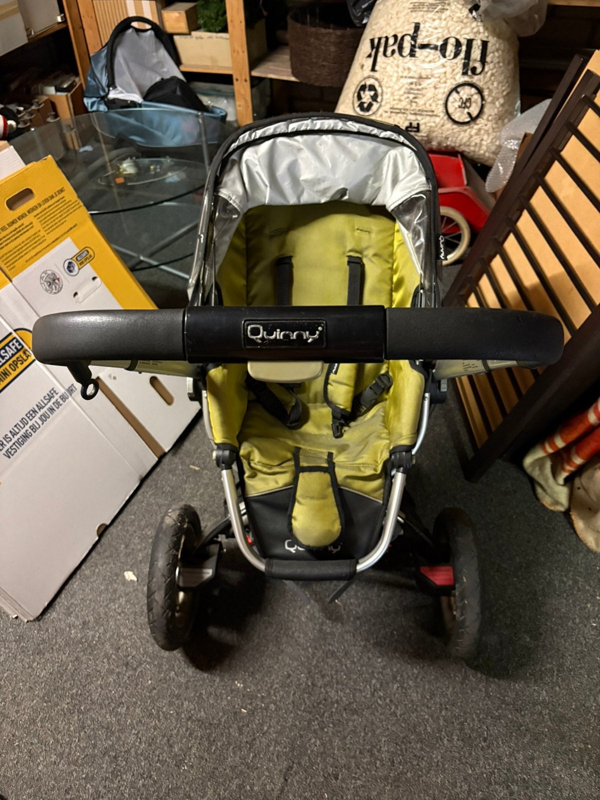 Oma ruimt op. Kinder/wandelwagen Quiny, Ophalen, Gebruikt, Combiwagen, Quinny