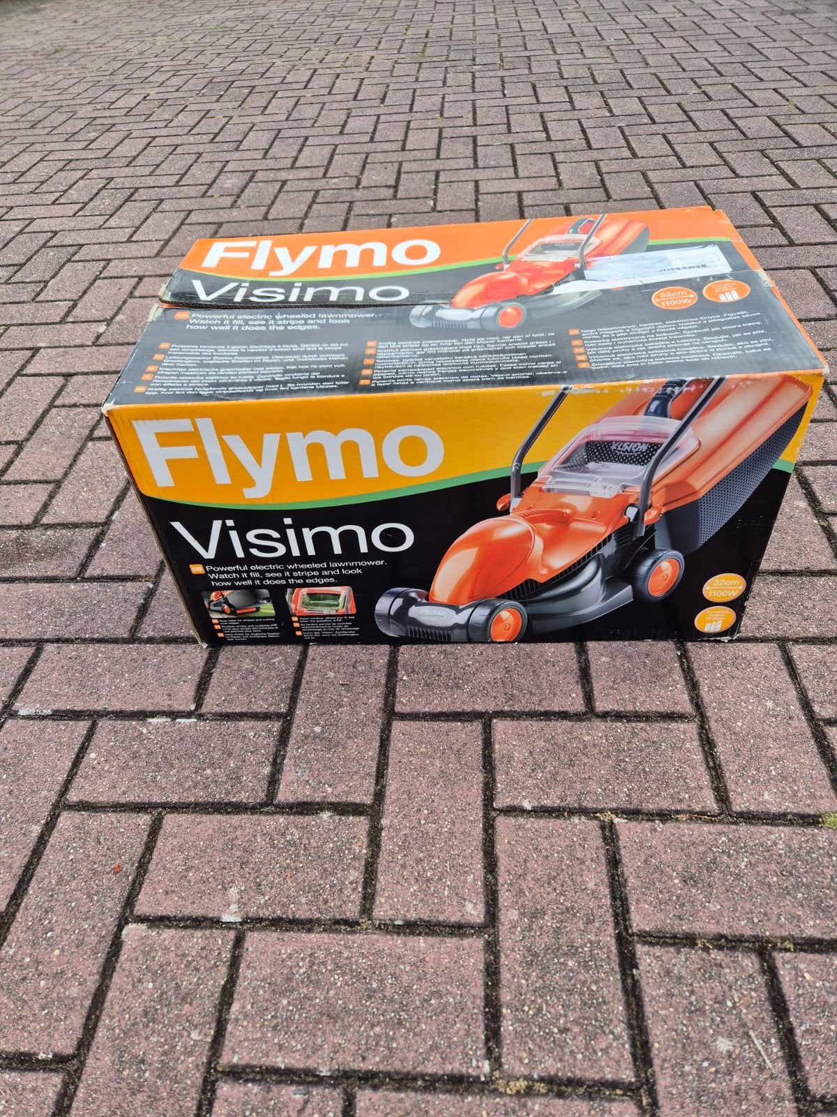 Nieuwe Flymo Visimo Elektrische Grasmaaier 32cm 1100W, Cirkelmaaier, Elektrische grasmaaier, Nieuw, Ophalen of Verzenden