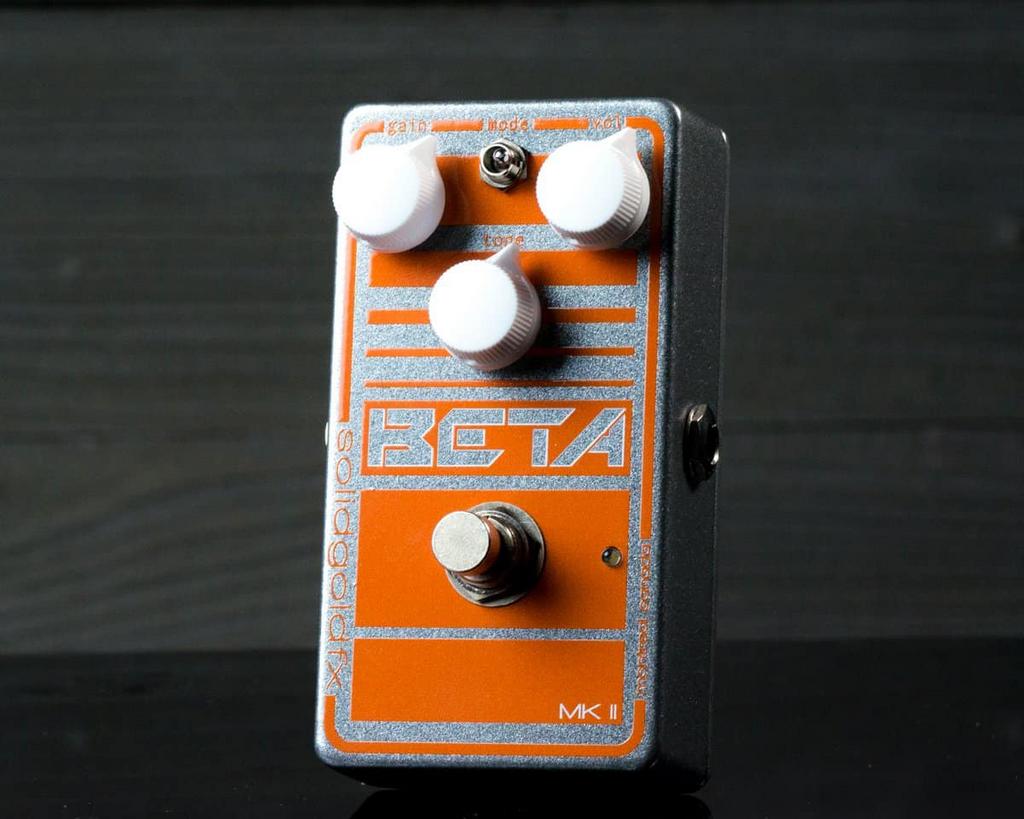 SolidgoldFX Beta mkII, Muziek en Instrumenten, Effecten, Gebruikt, Distortion, Overdrive of Fuzz, Volume, Ophalen of Verzenden