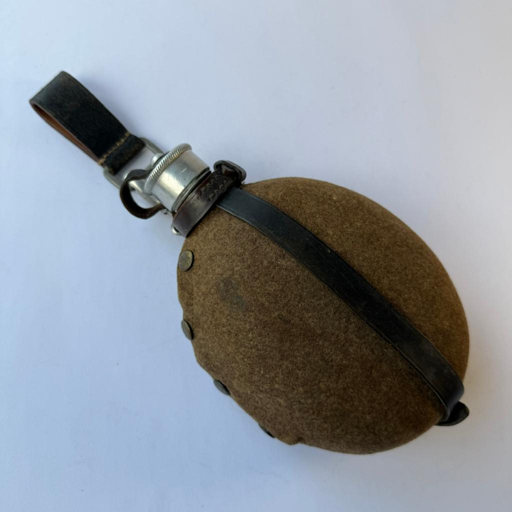 Duitse M31 veldfles met RZM haak, Ophalen of Verzenden, Duitsland