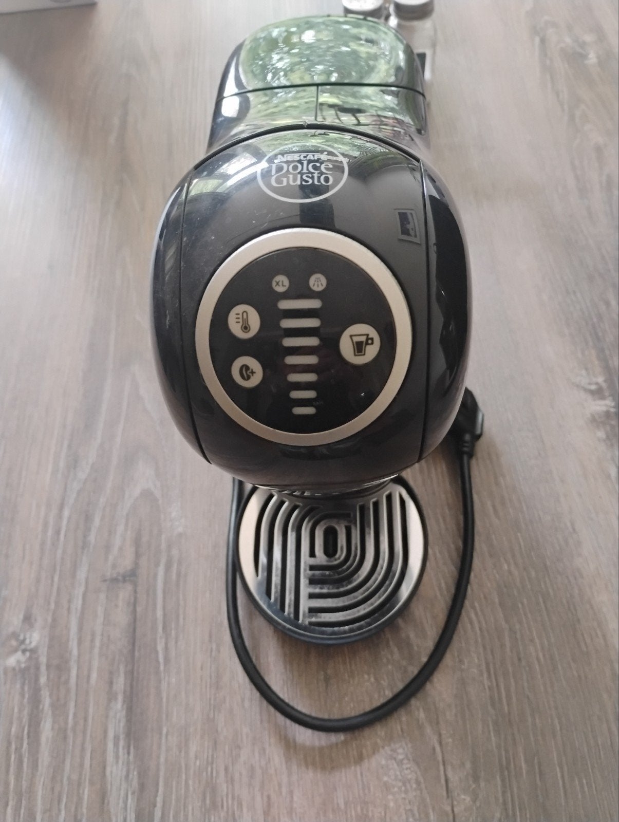 Nescafé Dolce Gusto Genio S Plus Koffiemachine, Ophalen, Zo goed als nieuw, Koffiemachine, Afneembaar waterreservoir