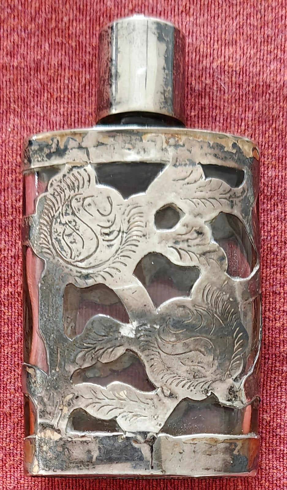 Antieke Zilveren Flesje met Uitgesneden Decoratie, Ophalen of Verzenden, Zilver