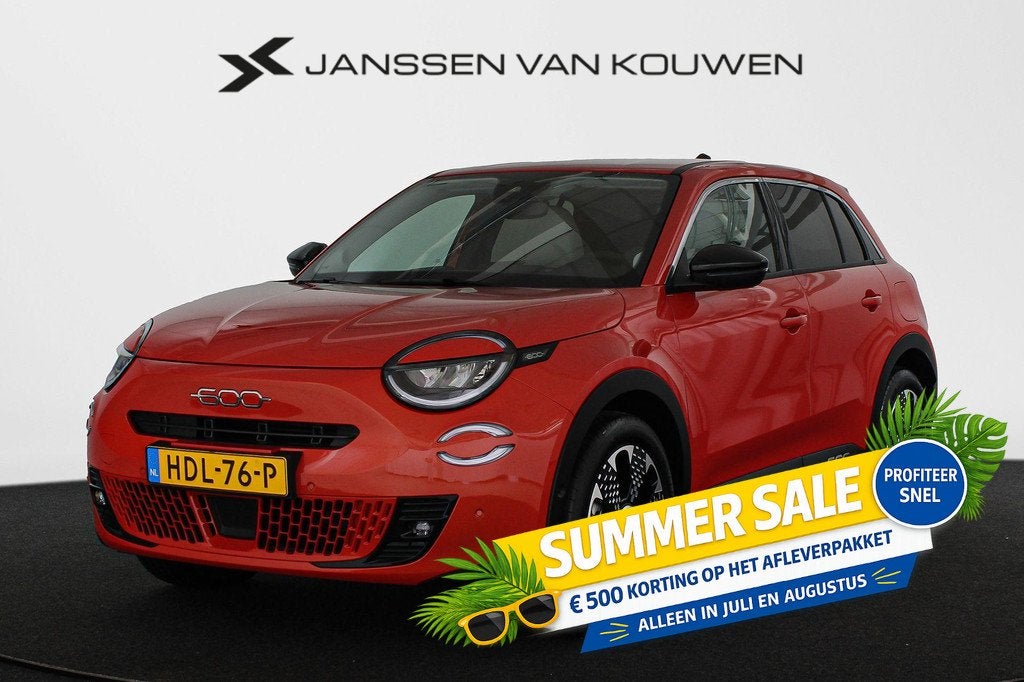 Fiat 600e La Prima 54 kWh Pt. Lease va €499,- Leder Achter, Auto's, Fiat, Gebruikt, Automatische klimaatregeling, Origineel Nederlands