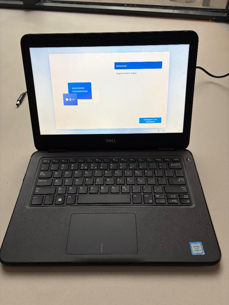 Dell latitude 3310 laptop, Computers en Software, Windows Laptops, Gebruikt, 2 tot 3 Ghz, Qwerty, 8 GB