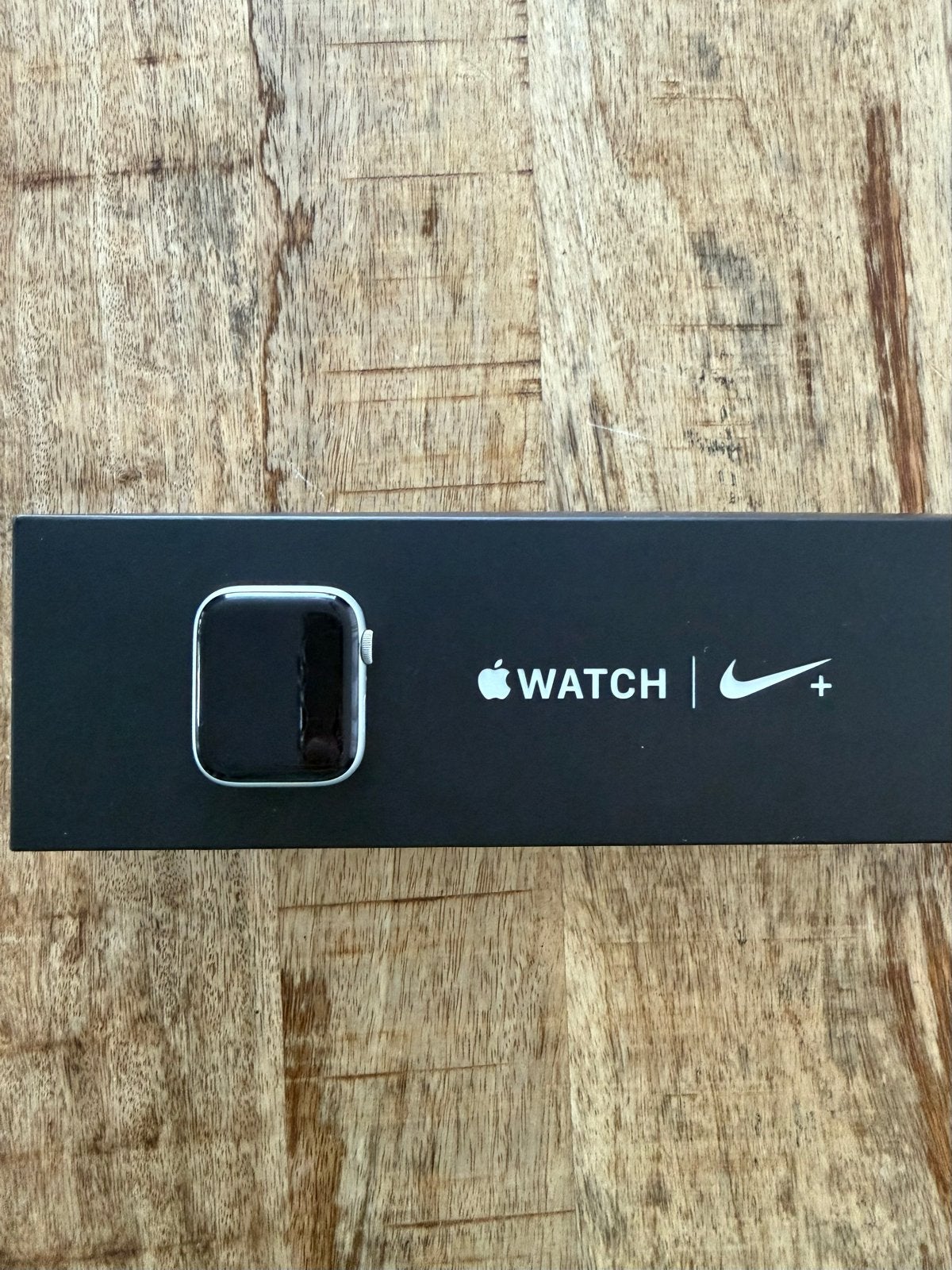 Apple Watch Series 4 Nike+ GPS 44mm Zilver Aluminium, Ophalen, Afstand, IOS, Zo goed als nieuw