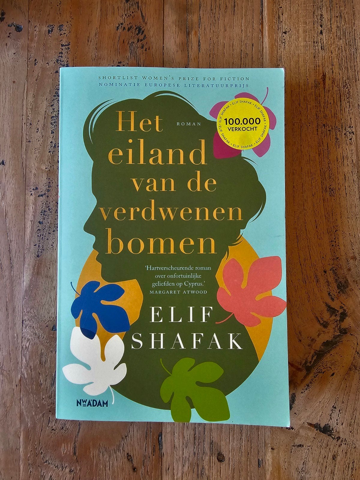 Het eiland van de verdwenen bomen  - Elif Shafak, Boeken, Literatuur, Ophalen of Verzenden, Zo goed als nieuw
