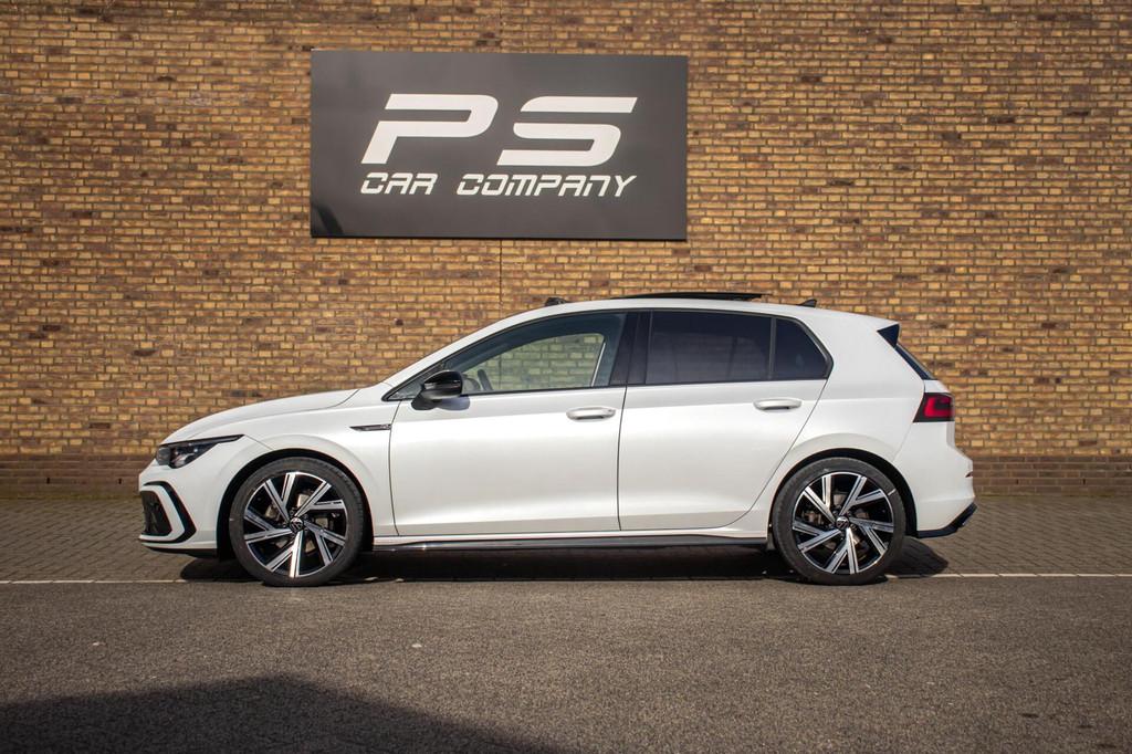 Volkswagen Golf 1.5 eTSI R-Line Business Premium, Pano, IQ, 4 cilinders, Wit, Golf, Autotrust