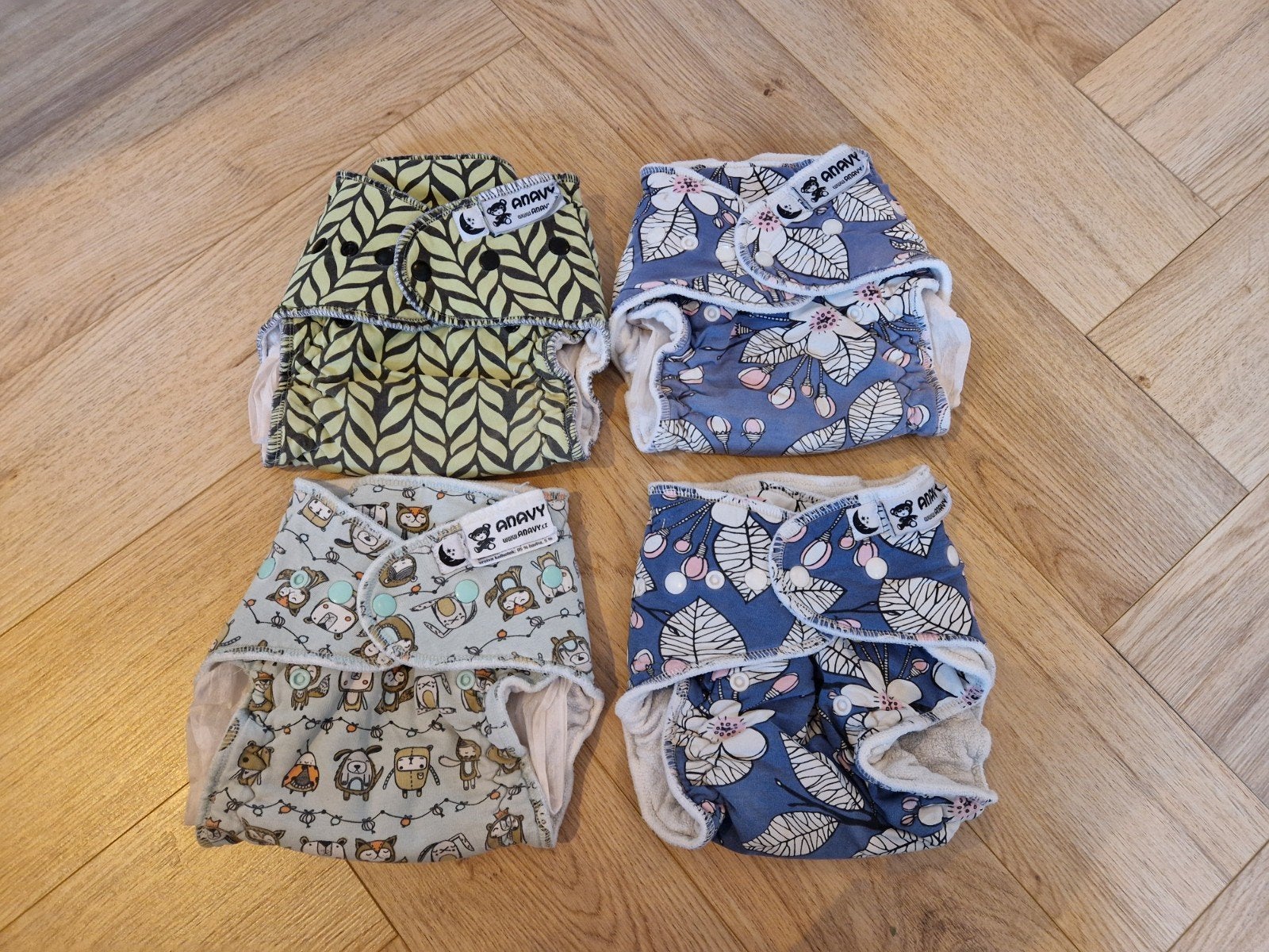 Set wasbare luiers en overbroekjes - Anavy en meer, Ophalen of Verzenden, Gebruikt, Anavy, Jongen of Meisje